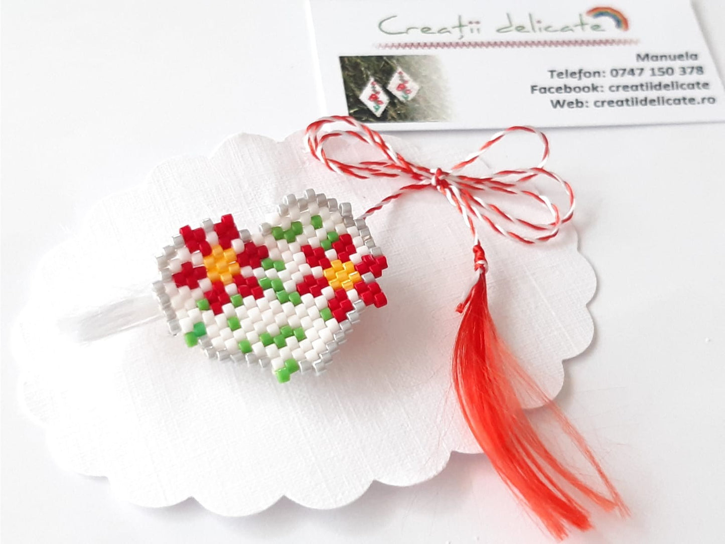 Brosa martisor inima cu flori - ❤️ Creatii Delicate