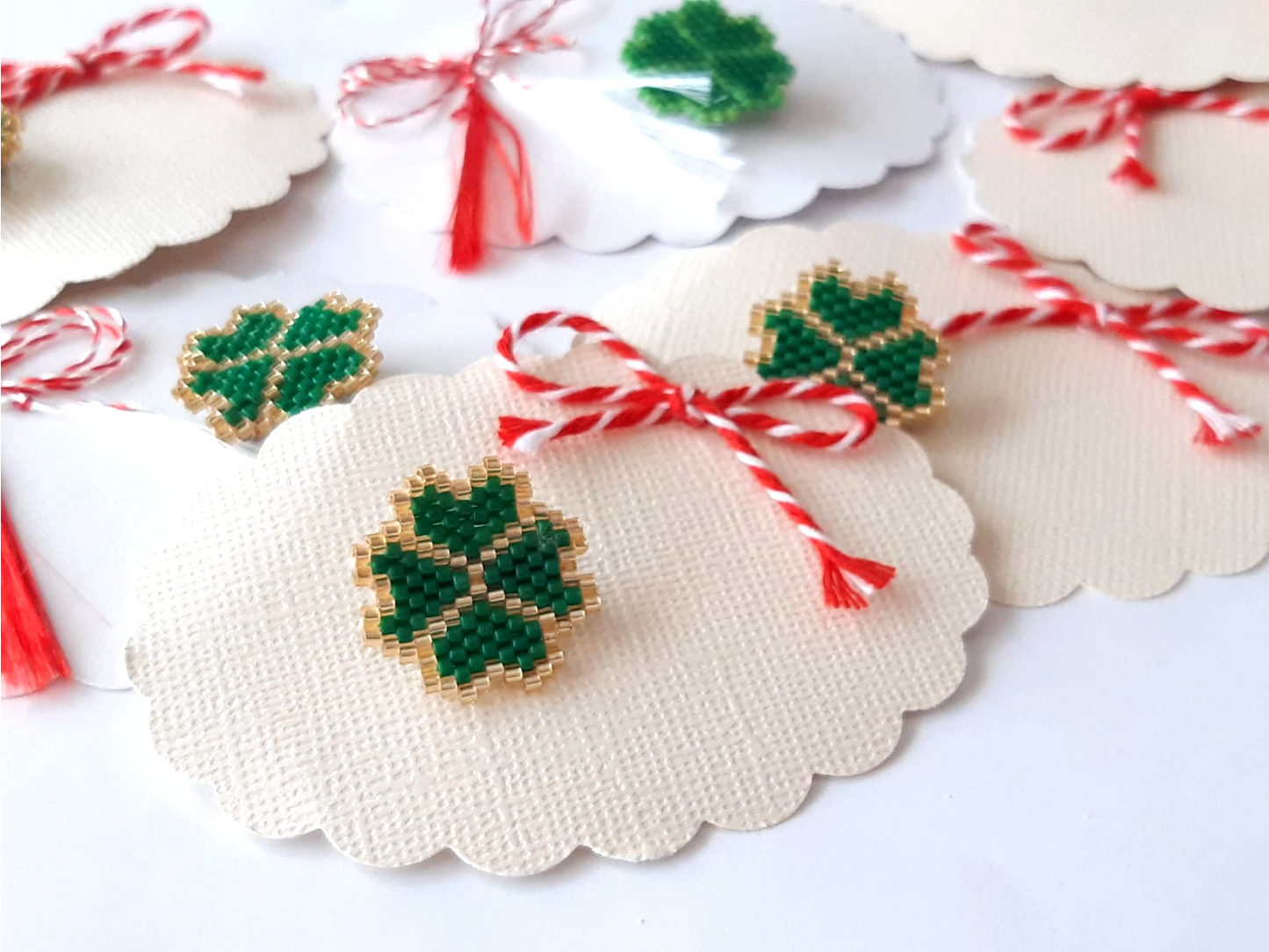 Brosa trifoi martisor - ❤️ Creatii Delicate