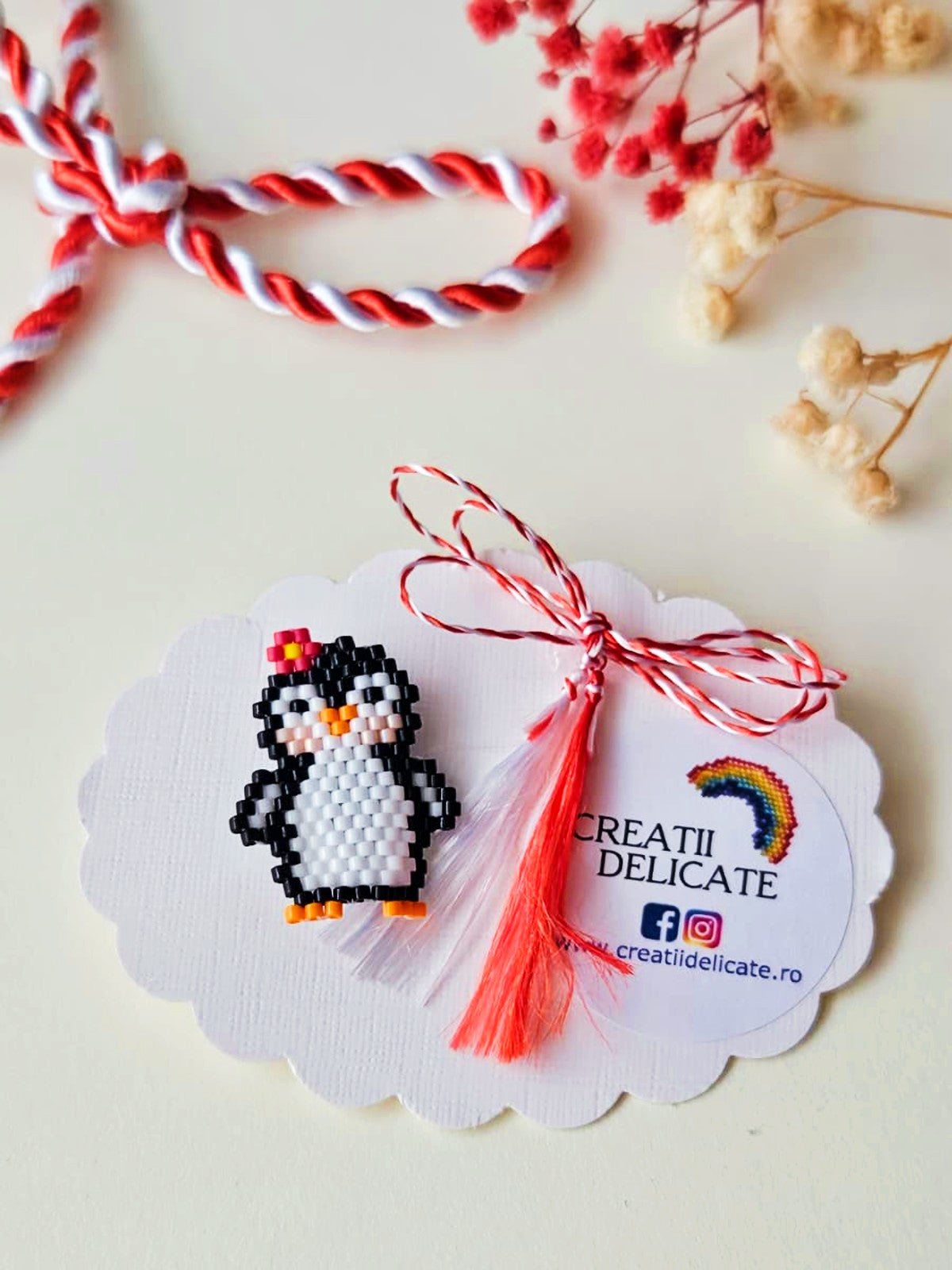 Brosa martisor pinguin
