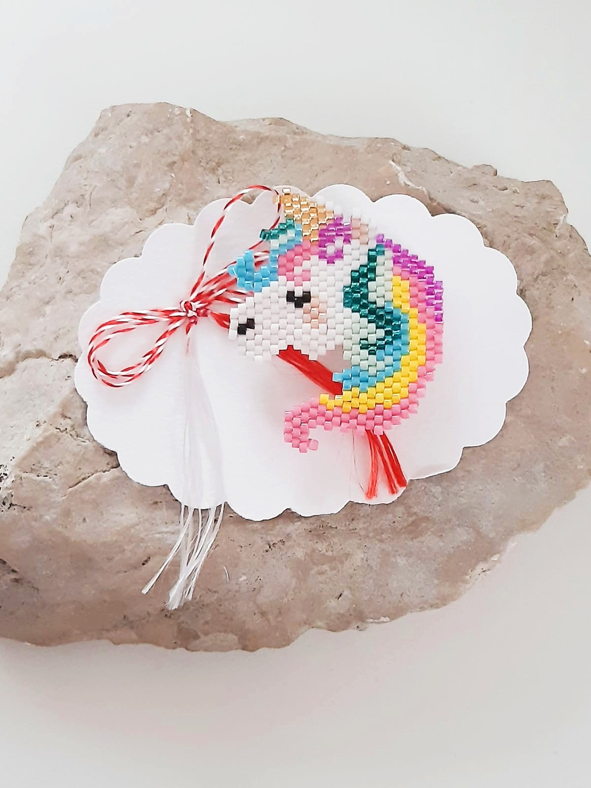 Brosa martisor unicorn multicolor - ❤️ Creatii Delicate 