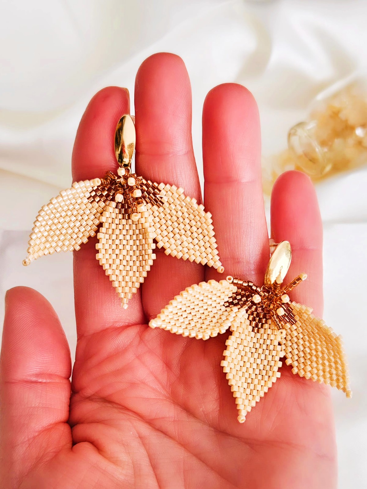 Cercei flori 3 petale - ❤️ Creatii Delicate 