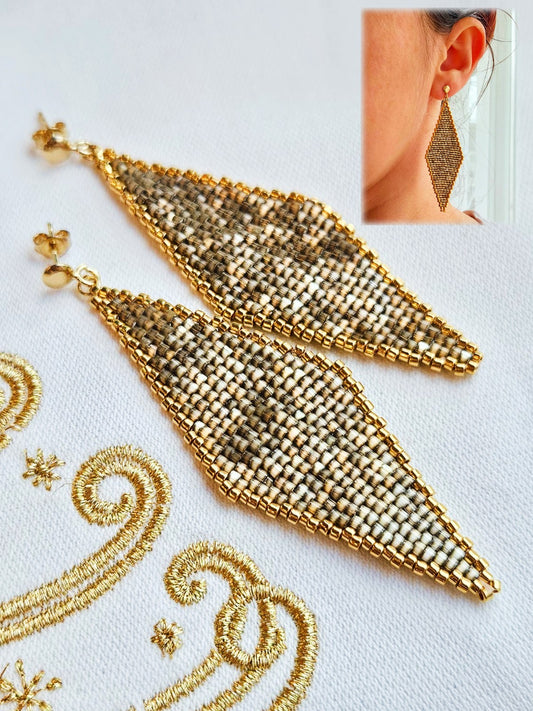 Cercei romb lung auriu-gri sidefat